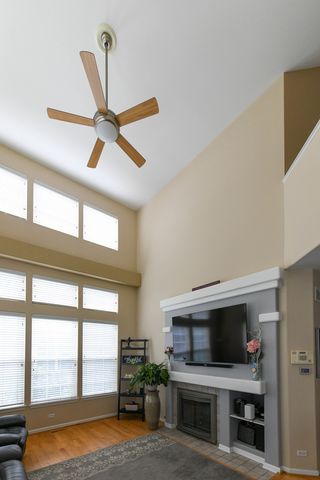 687 E Lenox Lane, Palatine, IL 60074