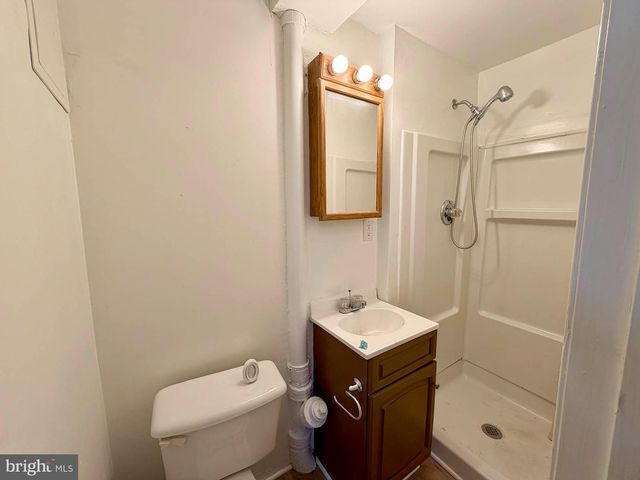 1200 WOODBOURNE AVE, Baltimore, MD 21239