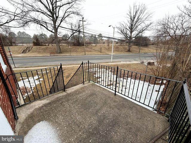 1200 WOODBOURNE AVE, Baltimore, MD 21239