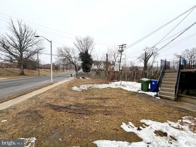 1200 WOODBOURNE AVE, Baltimore, MD 21239