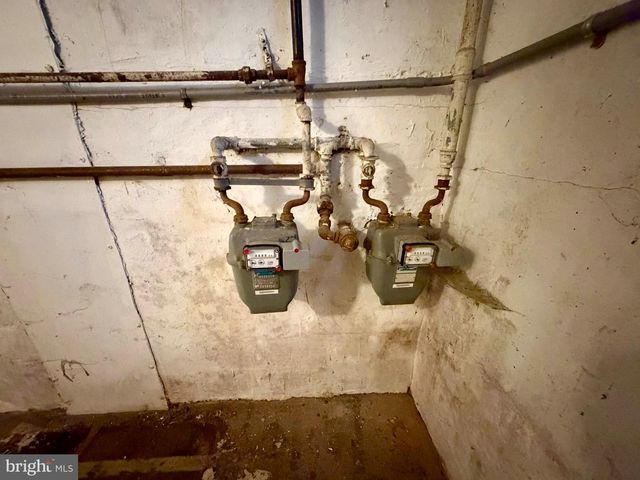 1200 WOODBOURNE AVE, Baltimore, MD 21239