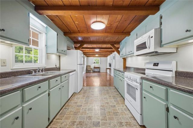 2391 Blacks Bluff Road SW, Rome, GA 30161
