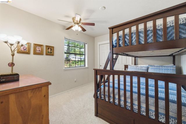 12305 Mills Street, Groveland, CA 95321