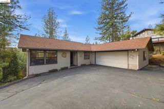 12305 Mills Street, Groveland, CA 95321