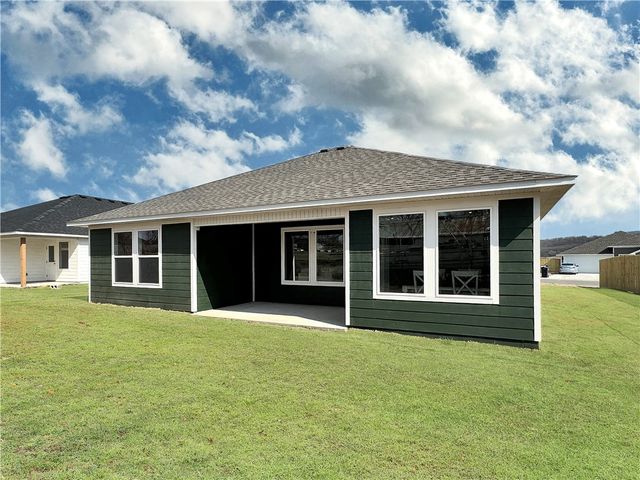 530 Riggs Street, Prairie Grove, AR 72753