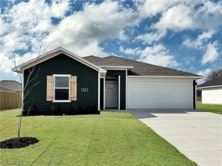 530 Riggs Street, Prairie Grove, AR 72753