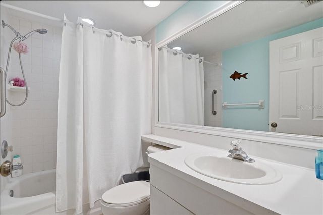 6425 SHORELINE DRIVE 10503, St Petersburg, FL 33708