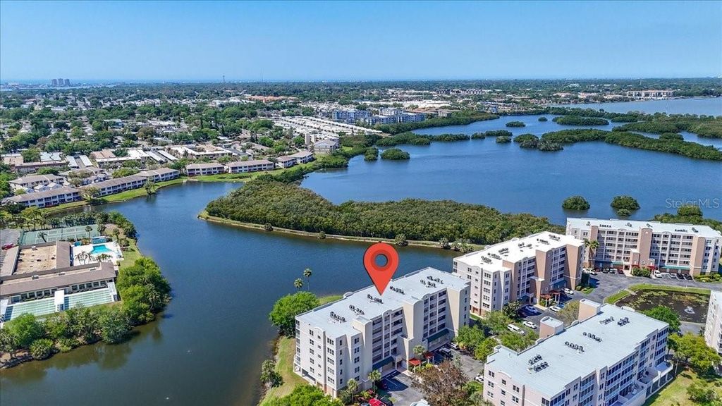6425 SHORELINE DRIVE 10503, St Petersburg, FL 33708