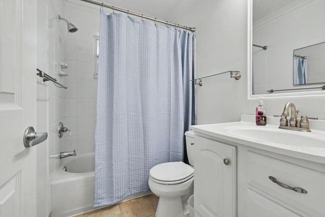 2701 NE 1st Street 201, Pompano Beach, FL 33062