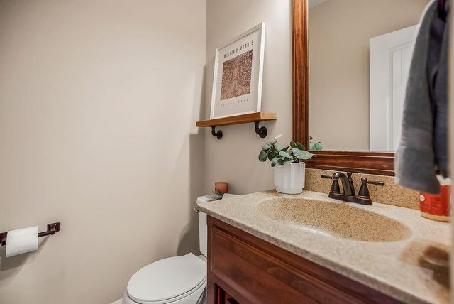 28605 W 162nd Terrace, Gardner, KS 66030