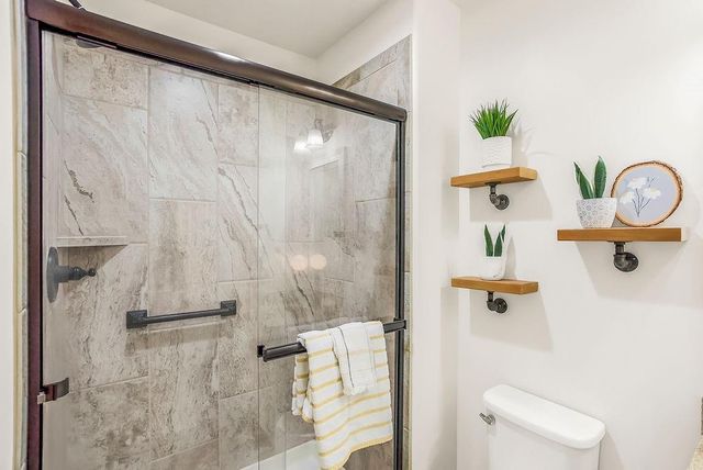 28605 W 162nd Terrace, Gardner, KS 66030