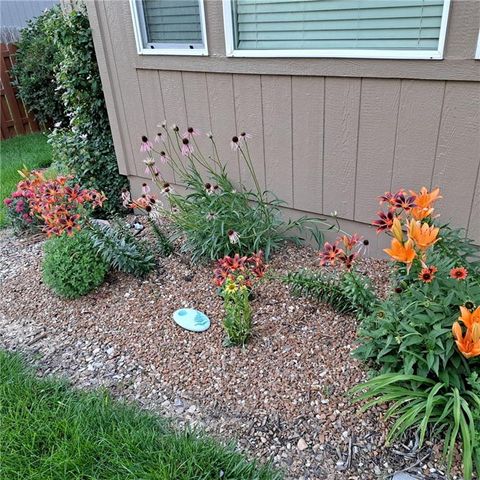 28605 W 162nd Terrace, Gardner, KS 66030