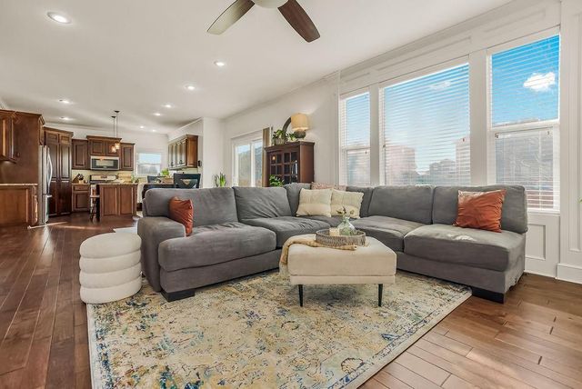 28605 W 162nd Terrace, Gardner, KS 66030