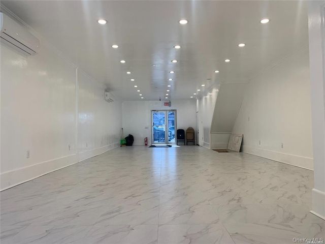 219-05 Hempstead Avenue 1, Queens Village, NY 11429
