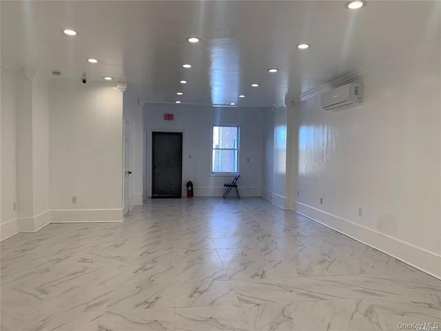 219-05 Hempstead Avenue 1, Queens Village, NY 11429