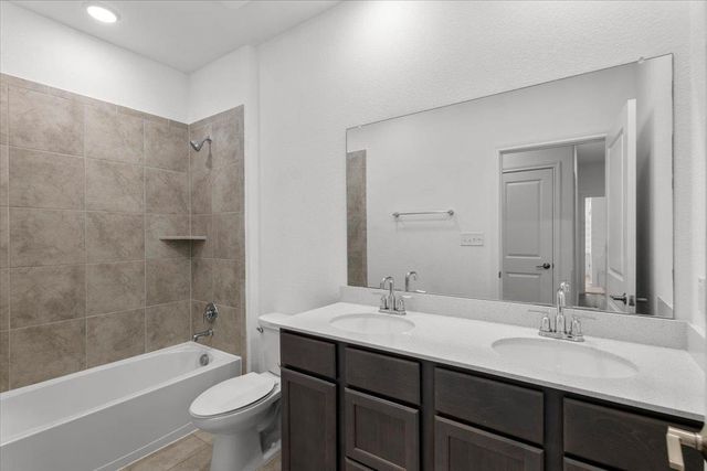 500 Stinchcomb RD, Hutto, TX 78634