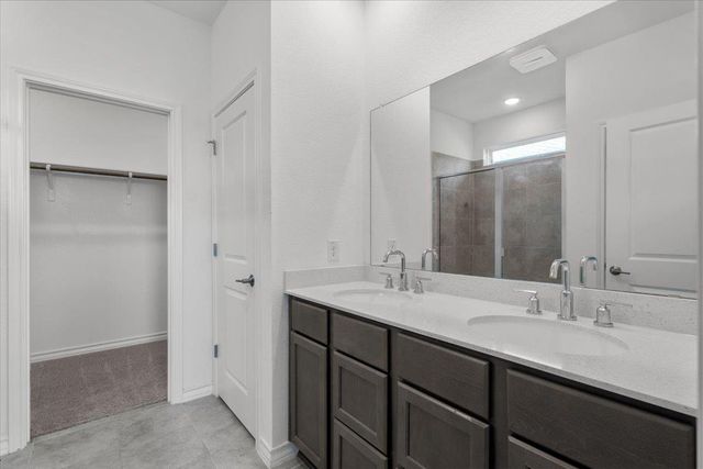 500 Stinchcomb RD, Hutto, TX 78634