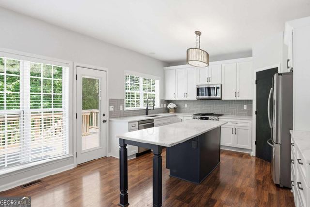 561 Ashland Parkway, Woodstock, GA 30189