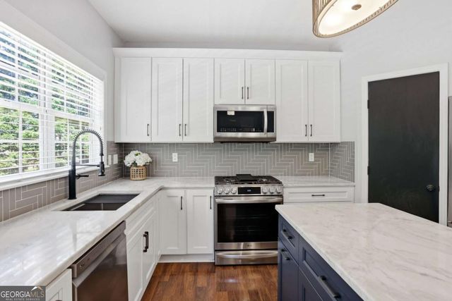 561 Ashland Parkway, Woodstock, GA 30189
