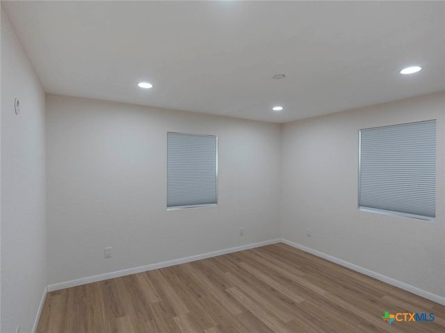 268 White Oak Drive, Canyon Lake, TX 78133