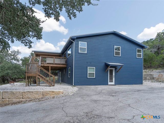 268 White Oak Drive, Canyon Lake, TX 78133