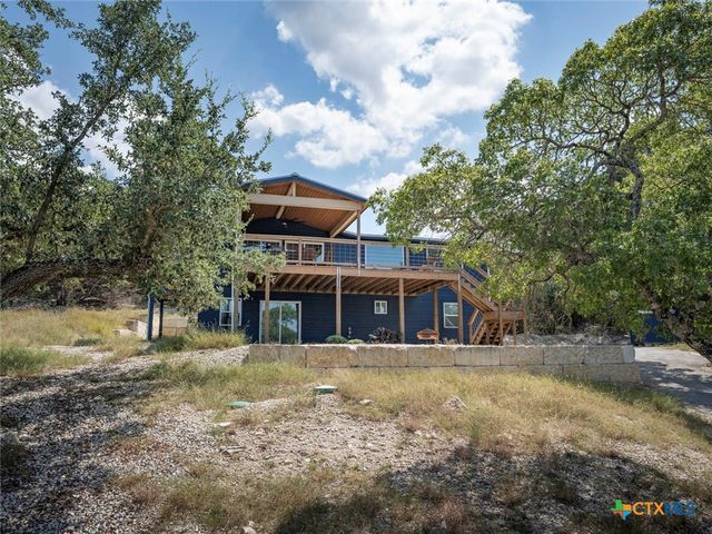 268 White Oak Drive, Canyon Lake, TX 78133