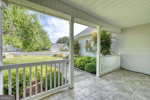 15 Westward Lane, Blue Ridge, GA 30513
