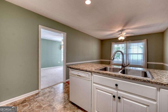 15 Westward Lane, Blue Ridge, GA 30513