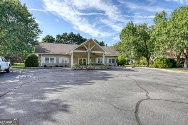 15 Westward Lane, Blue Ridge, GA 30513