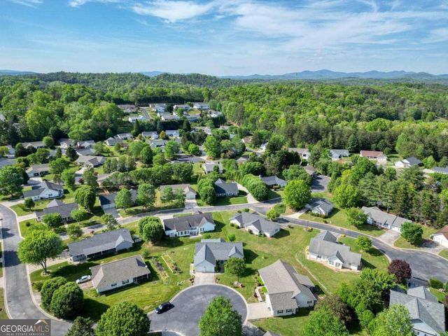 15 Westward Lane, Blue Ridge, GA 30513