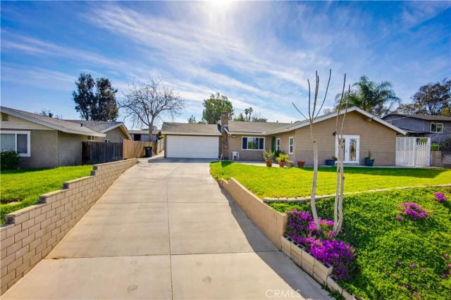 1090 4th, Norco, CA 92860