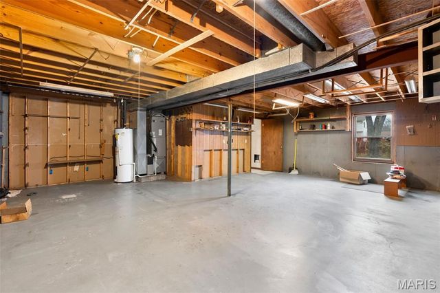 709 Ron Avenue, Washington, MO 63090