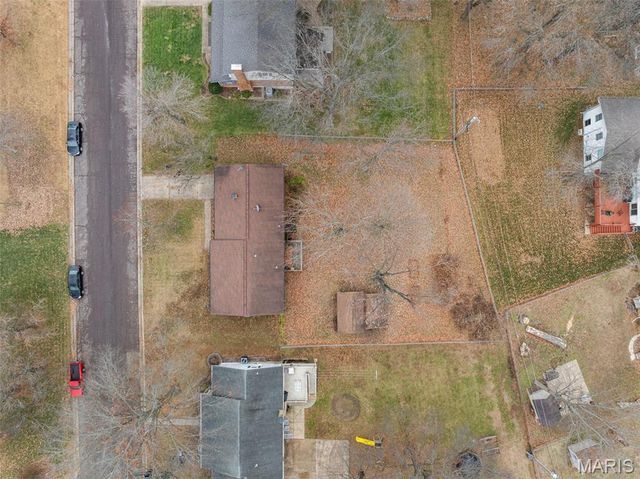 709 Ron Avenue, Washington, MO 63090