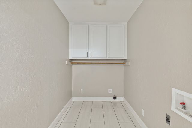 832 Bowie Street, Garland, TX 75040