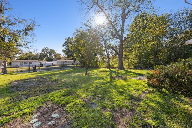 832 Bowie Street, Garland, TX 75040