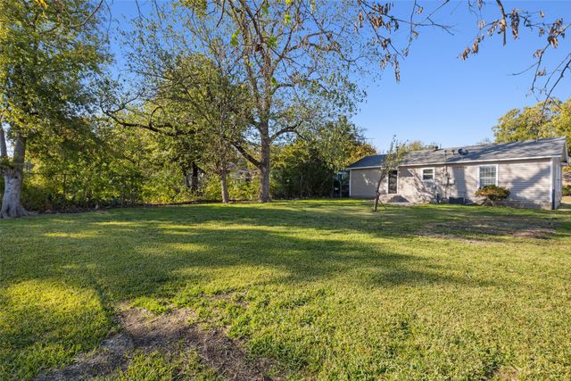 832 Bowie Street, Garland, TX 75040