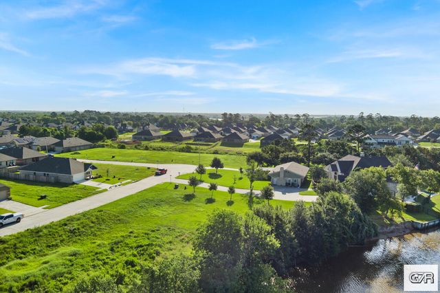 4440 E Bayou Maison, Dickinson, TX 77539
