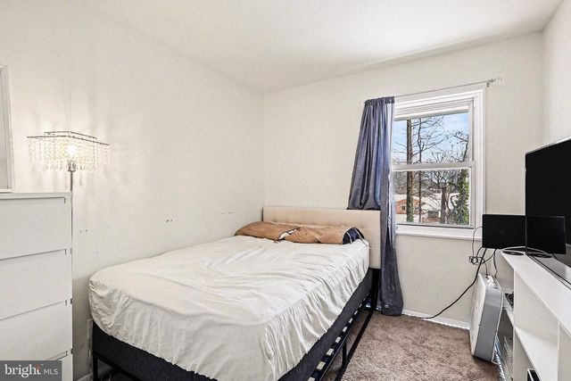 7112 DALHOUSE ST, Springfield, VA 22151