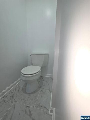 34 Willow Street, Bloomfield, NJ 07003