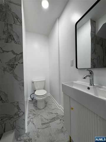 34 Willow Street, Bloomfield, NJ 07003