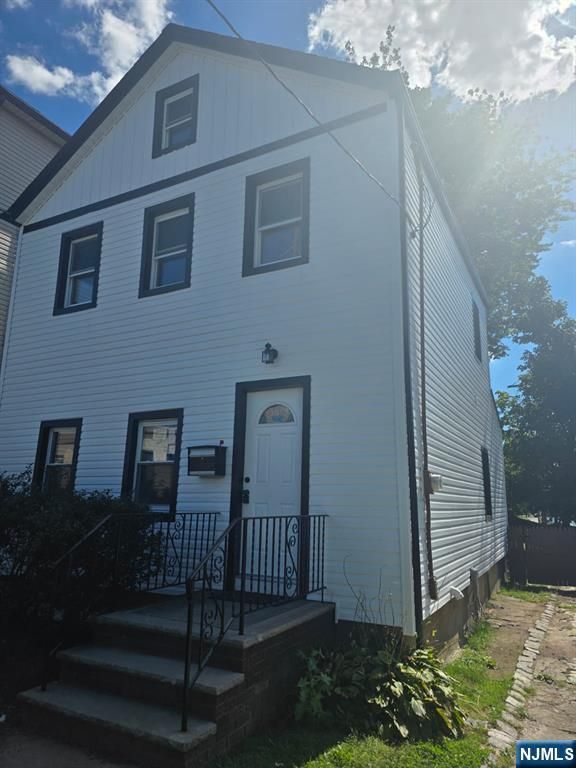 34 Willow Street, Bloomfield, NJ 07003