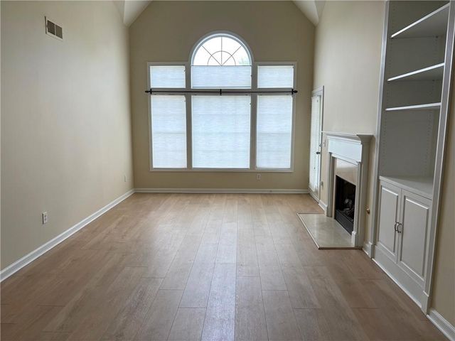 3636 Habersham Road NW 1401, Atlanta, GA 30305