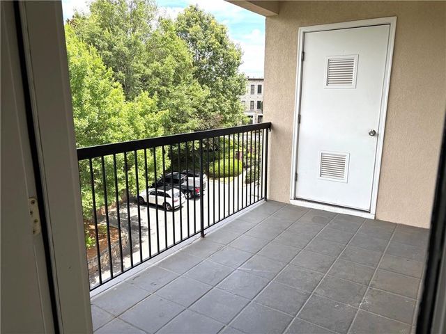 3636 Habersham Road NW 1401, Atlanta, GA 30305