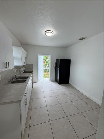 7001 NW 4th Ct BACK, Miami, FL 33150