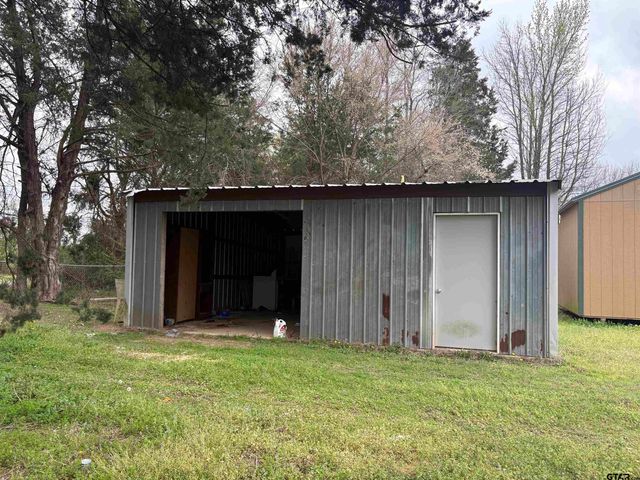 310 CR 4231, Mt Pleasant, TX 75455