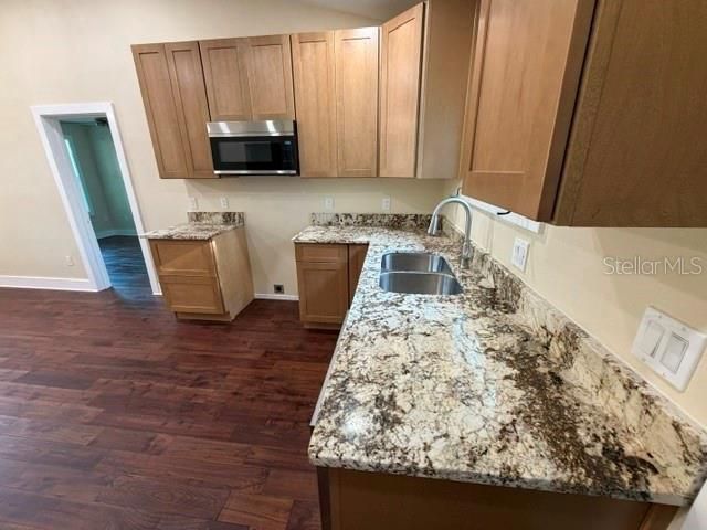 840 N FRANKFORT AVENUE, Deland, FL 32724