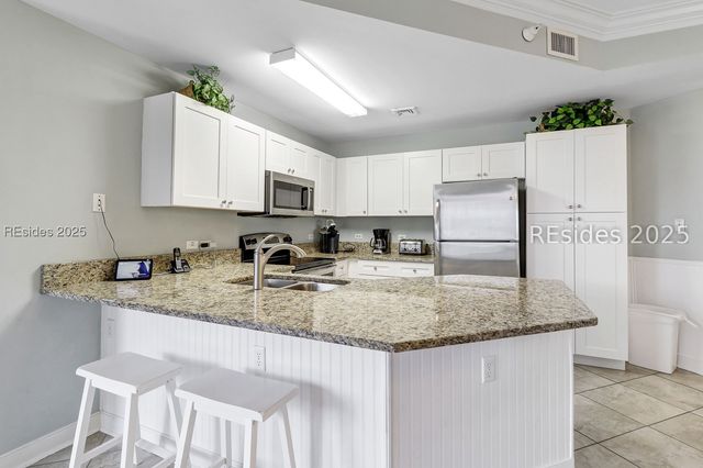 10 N Forest Beach Dr Apt 1401, Hilton Head Island, SC 29928