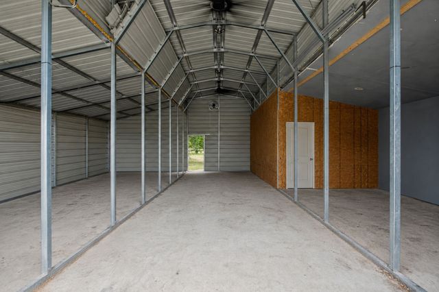 336 Meadows Estate Street, Tom Bean, TX 75491