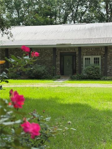 679 HWY 1187 Highway, Mansura, LA 71350