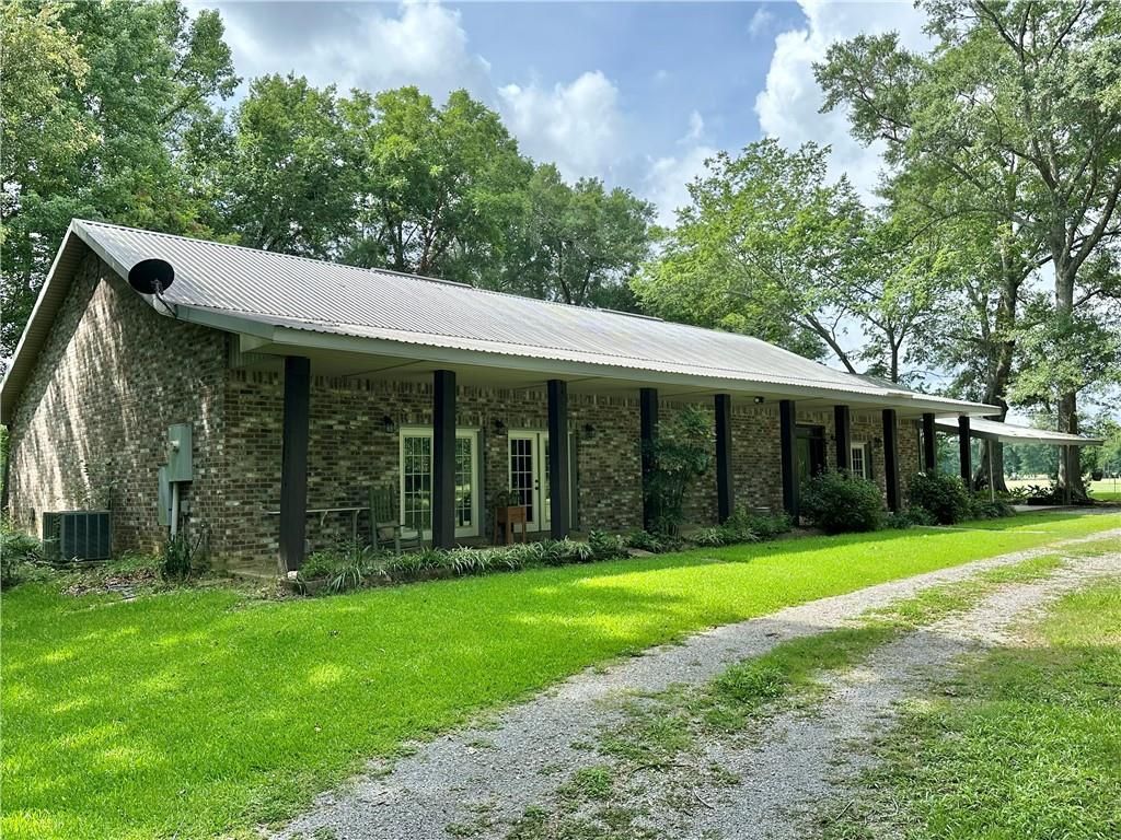 679 HWY 1187 Highway, Mansura, LA 71350